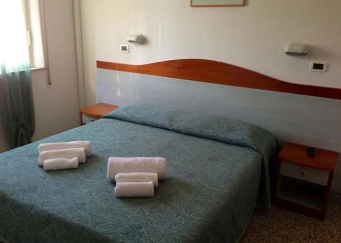 Arlotti Hotel *