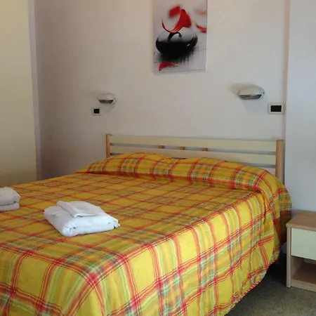 Ξενοδοχείο Arlotti Ρίμινι